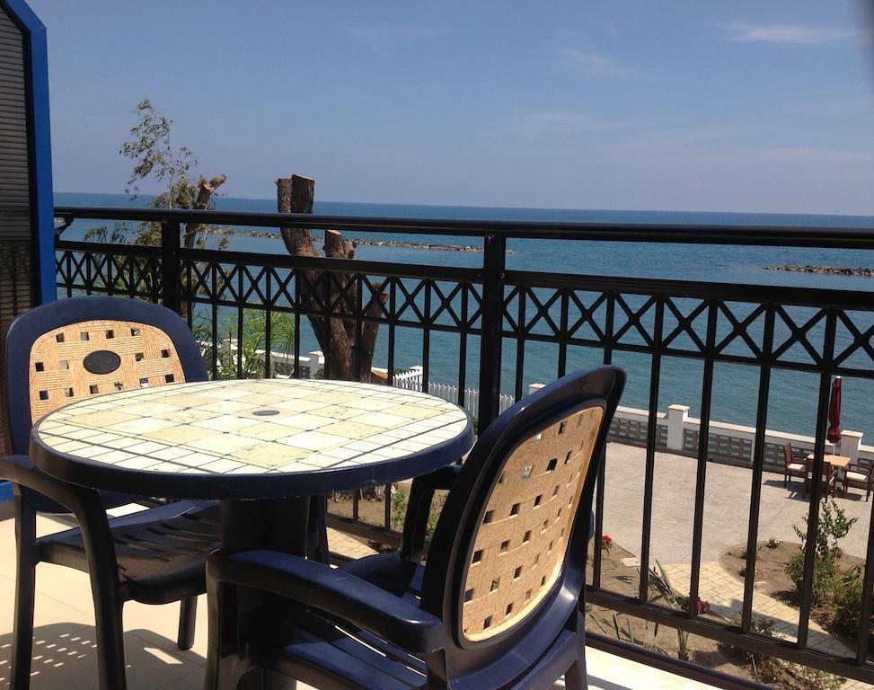 Aquarius Beach Hotel Λεμεσός Δωμάτιο φωτογραφία